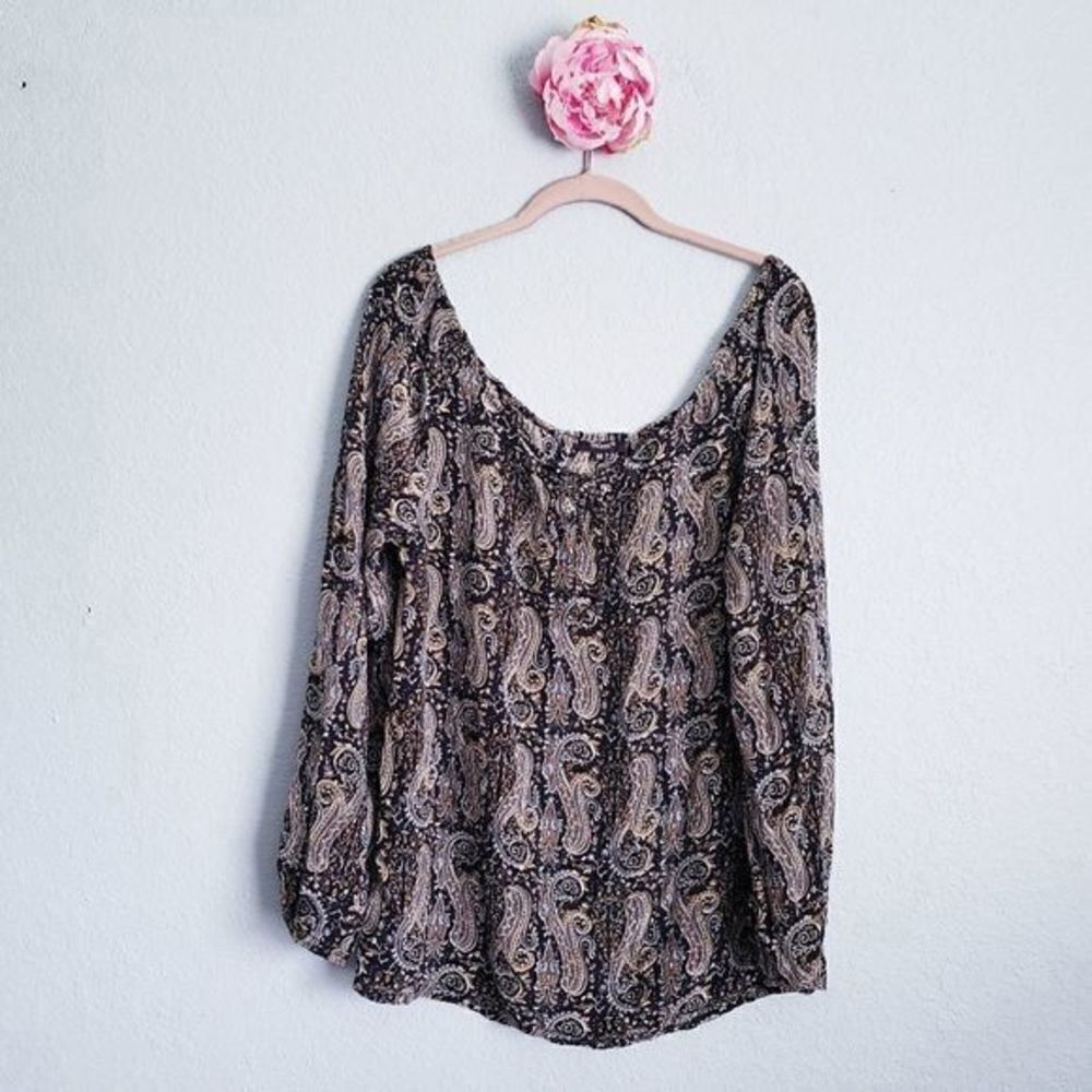 ‎Tolani Black Paisley Bohemian Silk Long Sleeve Blouse